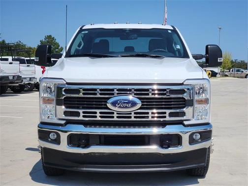 2023 Ford F-350 XLT