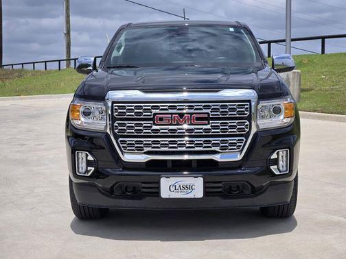 Onyx Black 2022 GMC Canyon Denali