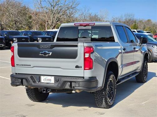 2025 Chevrolet Silverado 1500 ZR2