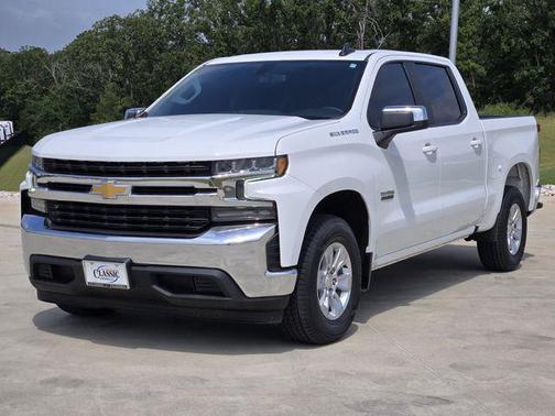 Summit White 2021 Chevrolet Silverado 1500 LT
