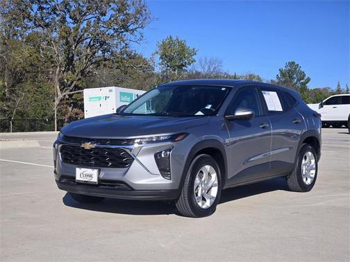 2024 Chevrolet Trax LS