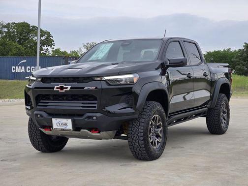 Black 2026 Chevrolet Colorado ZR2