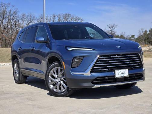 2025 Buick Enclave Preferred FWD