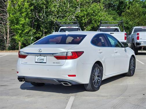 2017 Lexus ES 350 Base