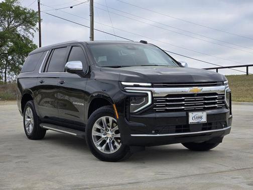 Black 2025 Chevrolet Suburban Premier