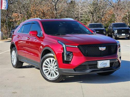 2024 Cadillac XT4 Luxury