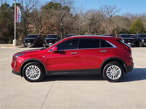 2024 Cadillac XT4 Luxury