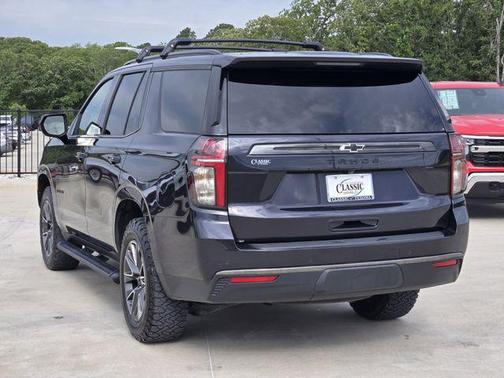 Dark Ash Metallic 2022 Chevrolet Tahoe 4WD Z71