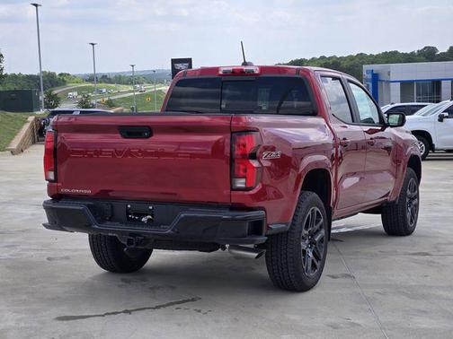 Radiant Red Tintcoat 2025 Chevrolet Colorado Z71