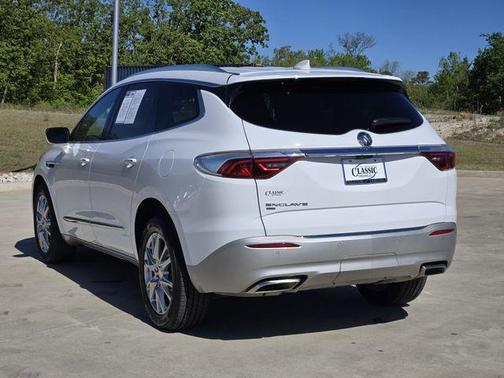 2022 Buick Enclave AWD Premium