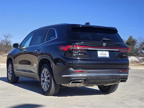 2025 Buick Enclave Preferred FWD