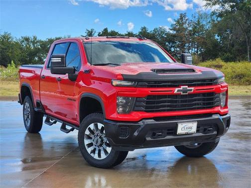 2024 Chevrolet Silverado 2500 Custom