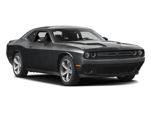 Pitch Black Clearcoat 2017 Dodge Challenger SXT