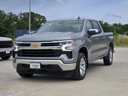 Sterling Gray Metallic 2024 Chevrolet Silverado 1500 LT