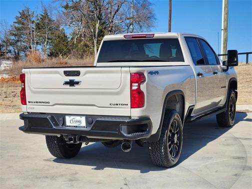 2026 Chevrolet Silverado 2500 Custom