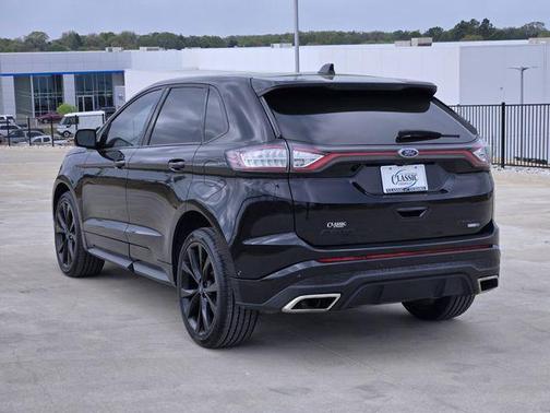 2018 Ford Edge Sport