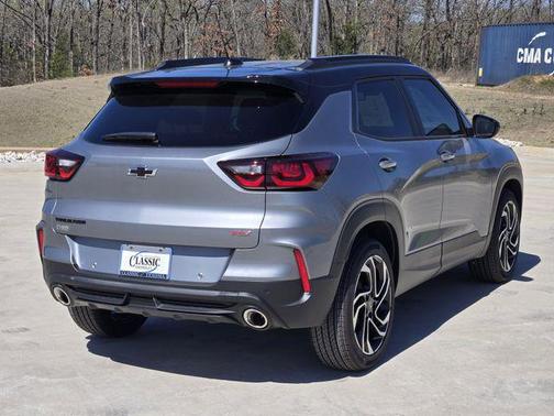 Sterling Gray Metallic 2026 Chevrolet Trailblazer RS