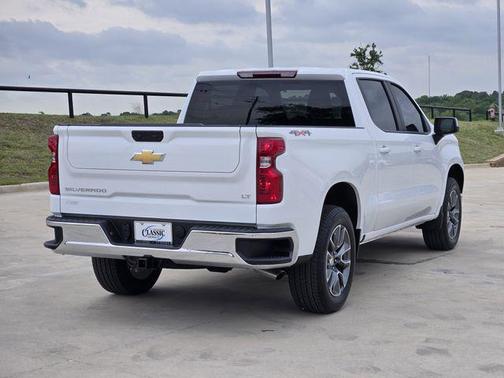 Summit White 2026 Chevrolet Silverado 1500 LT
