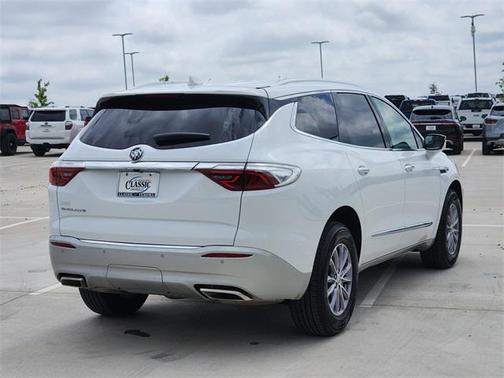 2023 Buick Enclave Essence FWD