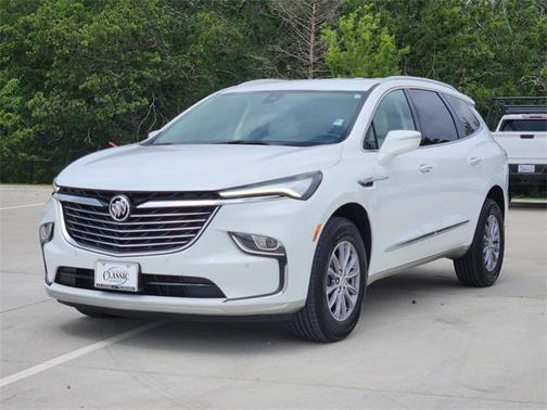 2023 Buick Enclave Essence FWD