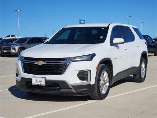 2022 Chevrolet Traverse LS