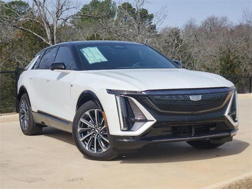 2024 Cadillac LYRIQ Sport