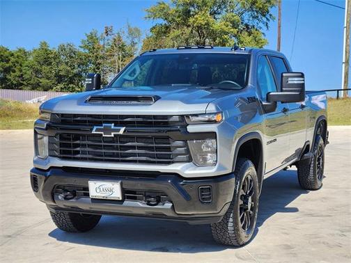 2026 Chevrolet Silverado 2500 Custom
