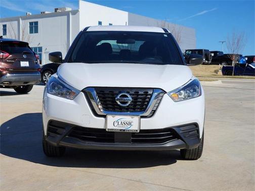 2020 Nissan Kicks S