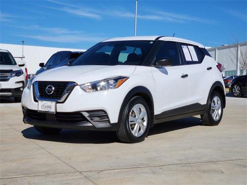 2020 Nissan Kicks S