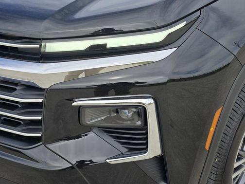 Black 2026 Chevrolet Traverse LT