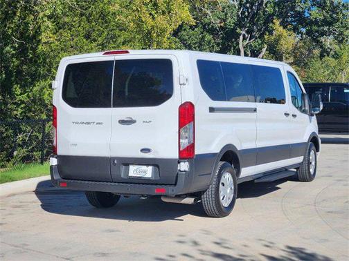 2022 Ford Transit-350 XLT