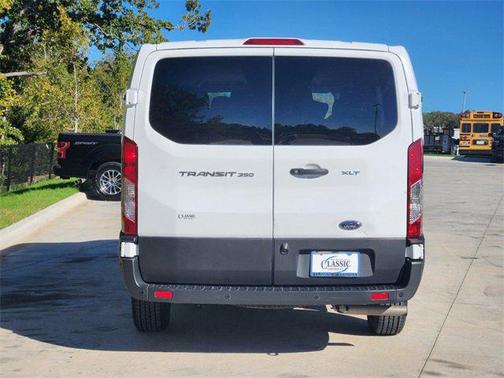 2022 Ford Transit-350 XLT