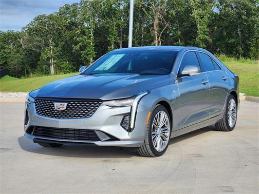 2025 Cadillac CT4 Premium Luxury RWD