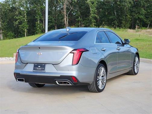 2025 Cadillac CT4 Premium Luxury RWD