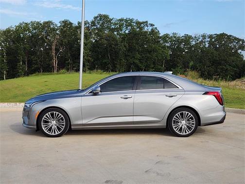 2025 Cadillac CT4 Premium Luxury RWD