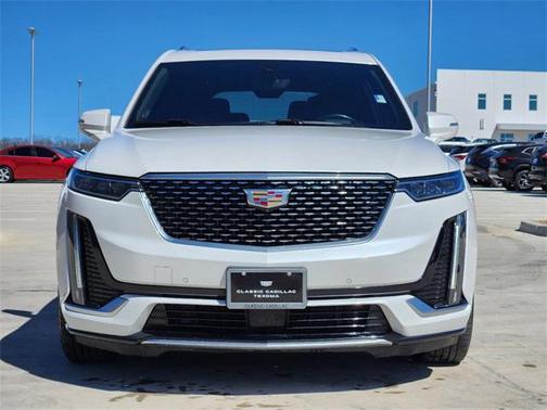 2022 Cadillac XT6 Premium Luxury FWD