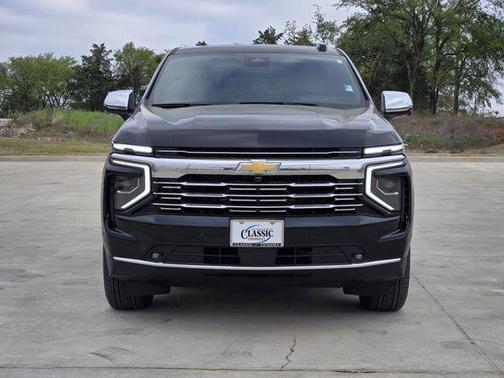 2025 Chevrolet Suburban Premier