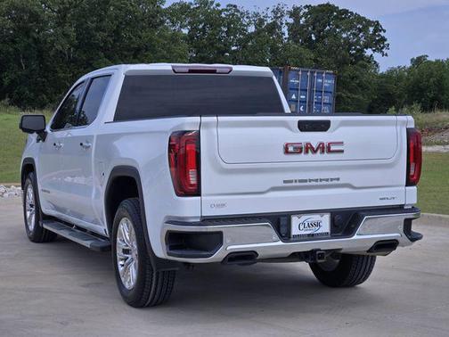 Summit White 2022 GMC Sierra 1500 SLT