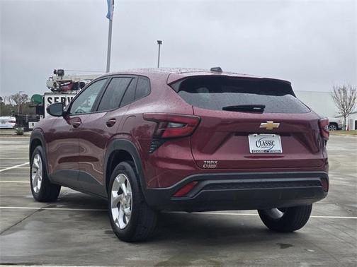 2024 Chevrolet Trax LS