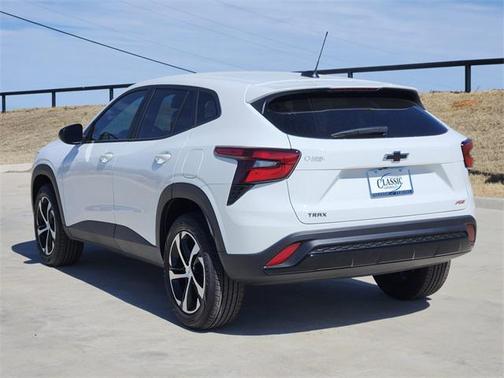 2026 Chevrolet Trax FWD 1RS
