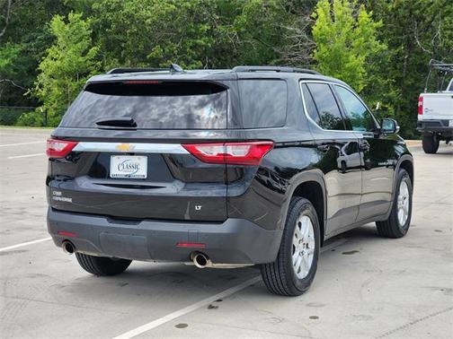 2021 Chevrolet Traverse LT Leather