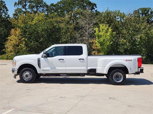2023 Ford F-350 XLT