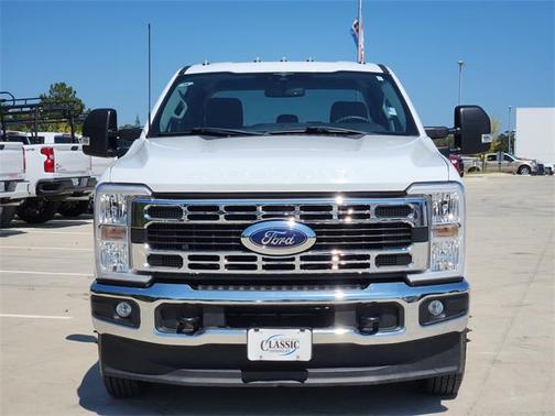 2023 Ford F-350 XLT