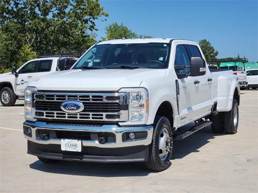 2023 Ford F-350 XLT