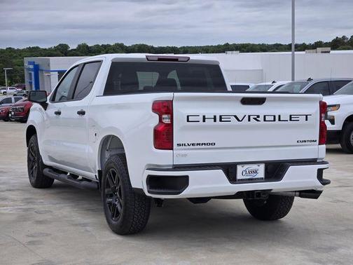 Summit White 2026 Chevrolet Silverado 1500 Custom