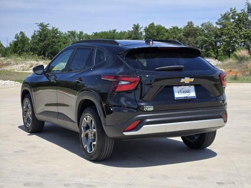Black 2026 Chevrolet Trax LT