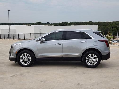 2025 Cadillac XT5 Luxury