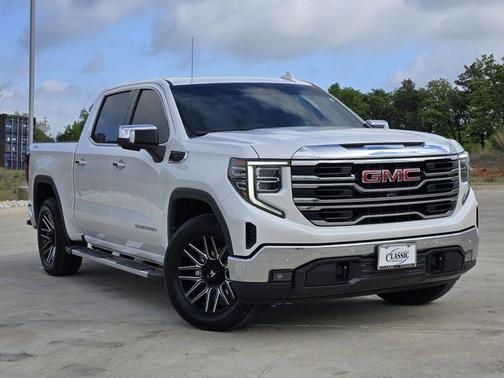2022 GMC Sierra 1500 SLT