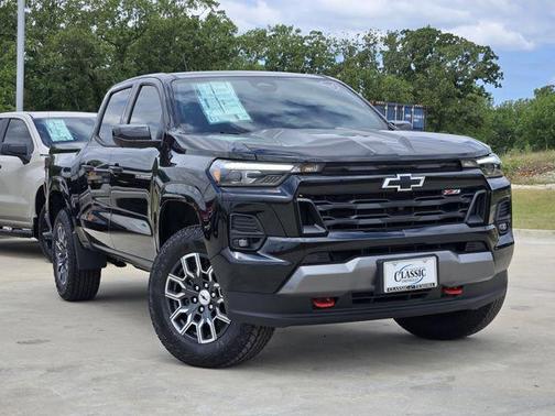 Black 2026 Chevrolet Colorado Z71
