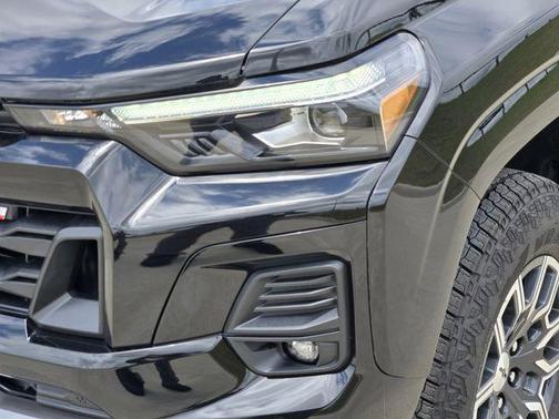 Black 2026 Chevrolet Colorado Z71